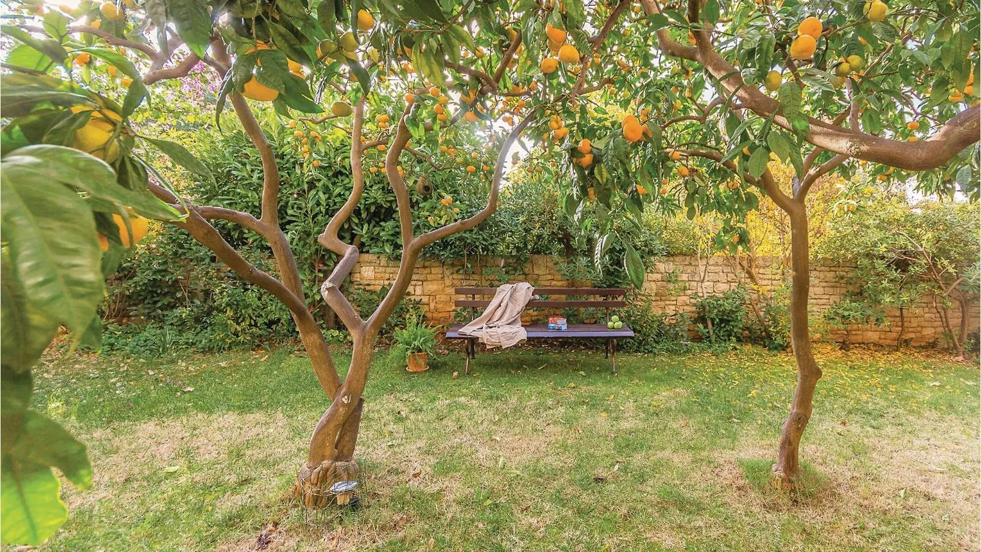 Gorgeous Apartment In Pula With Kitchen 0*,